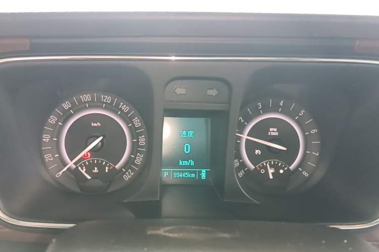 Used Buick GL8 2017 25S Prestige Version China V Standard Instrument Cluster