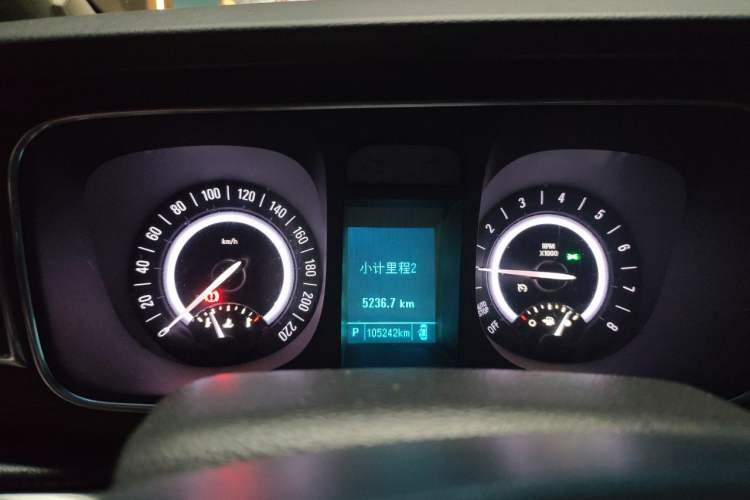 Used Buick GL8 2017 25S Prestige Version China V Standard Instrument Cluster