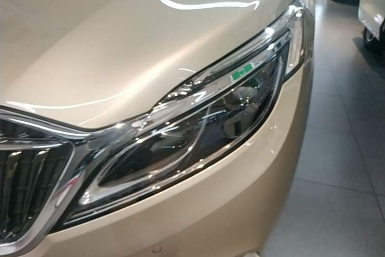 Used Buick GL8 2017 ES 28T Flagship Model China V Standard Left Front Headlight