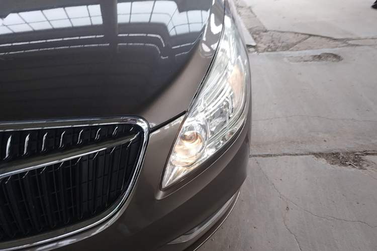 Used Buick GL8 2017 25S Comfort Version China V Standard Left Front Headlight
