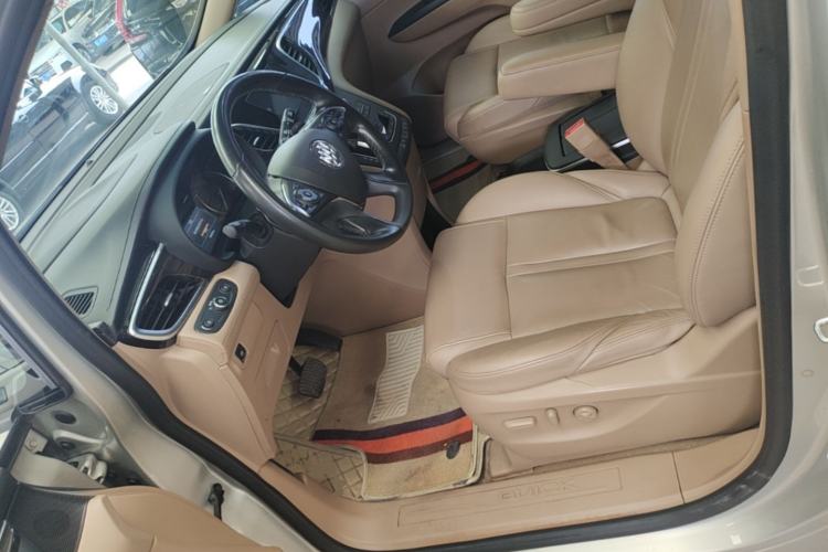 Used Buick GL8 2017 ES 28T Premium Version China V Standard Left Front Seat