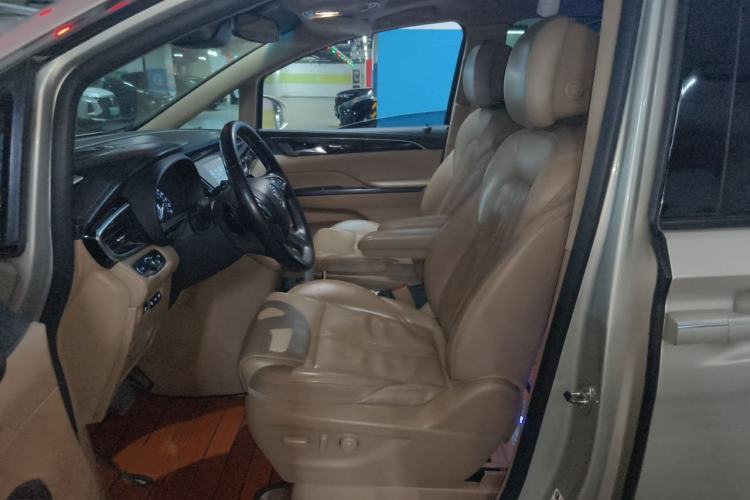 Used Buick GL8 2017 ES 28T Flagship Model China V Standard Left Front Seat