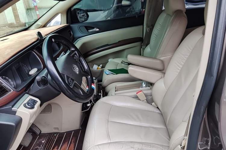 Used Buick GL8 2017 25S Luxury Version China V Standard Left Front Seat