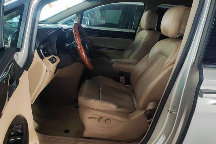 Used Buick GL8 2017 ES 28T Luxury Model China V Standard Left Front Seat