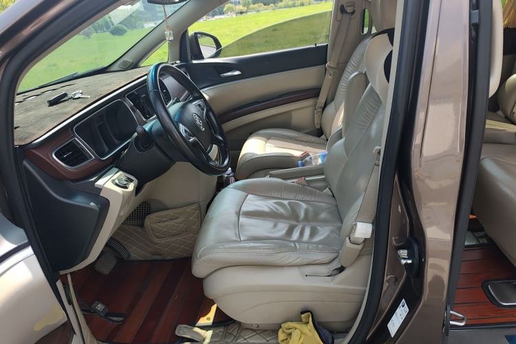 Used Buick GL8 2017 25S Prestige Version China V Standard Left Front Seat
