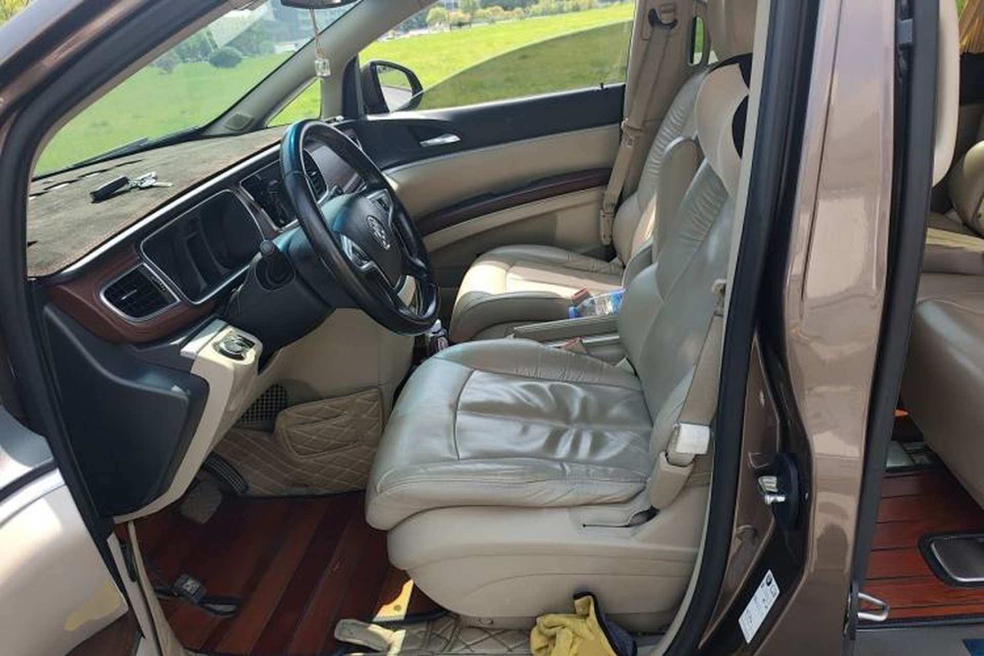 Used Buick GL8 2017 25S Prestige Version China V Standard Left Front Seat