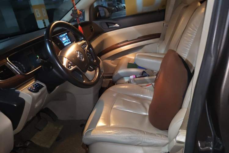 Used Buick GL8 2017 25S Luxury Version China V Standard Left Front Seat