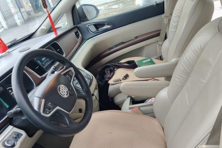Used Buick GL8 2017 25S Luxury Version China V Standard Left Front Seat