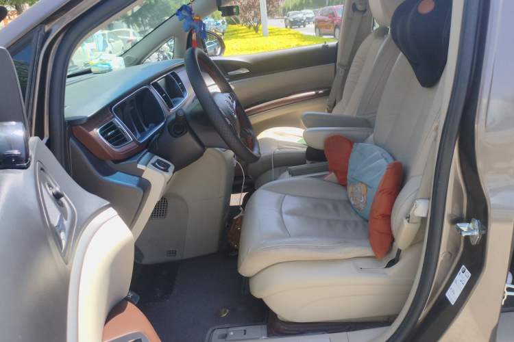 Used Buick GL8 2017 25S Prestige Version China V Standard Left Front Seat