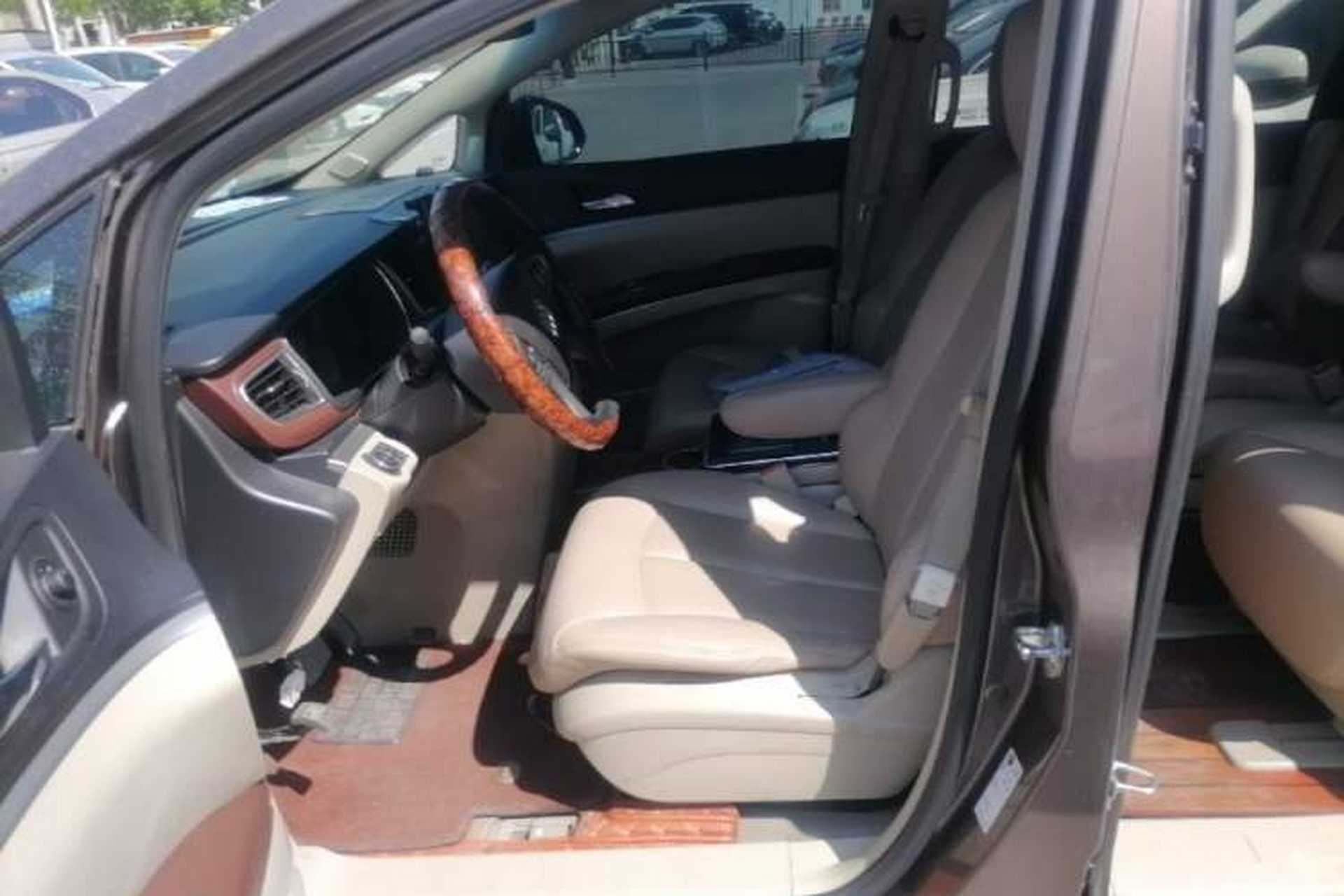 Used Buick GL8 2017 25S Comfort Version China V Standard Left Front Seat