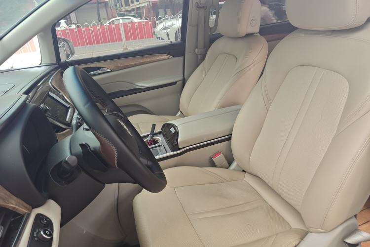 Used Buick GL8 2017 ES 28T Comfort Model China V Standard Left Front Seat
