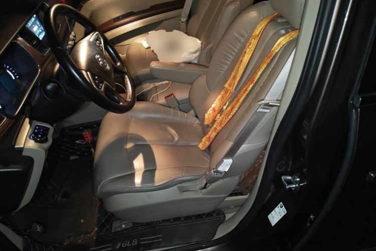 Used Buick GL8 2017 25S Prestige Version China V Standard Left Front Seat