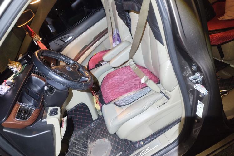 Used Buick GL8 2017 25S Prestige Version China V Standard Left Front Seat