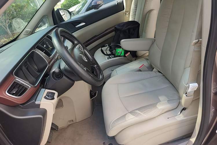 Used Buick GL8 2017 25S Prestige Version China V Standard Left Front Seat