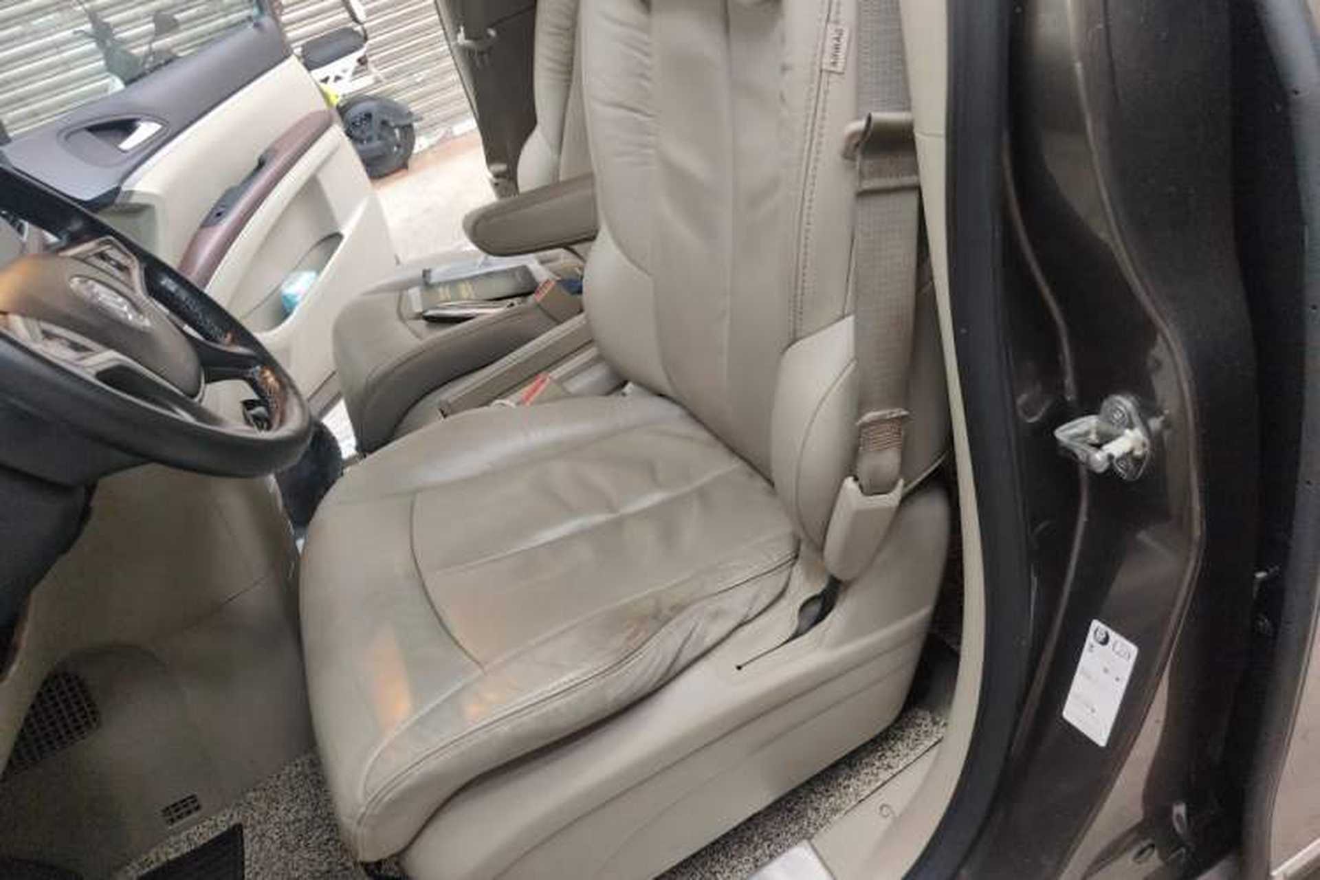 Used Buick GL8 2017 25S Luxury Version China V Standard Left Front Seat