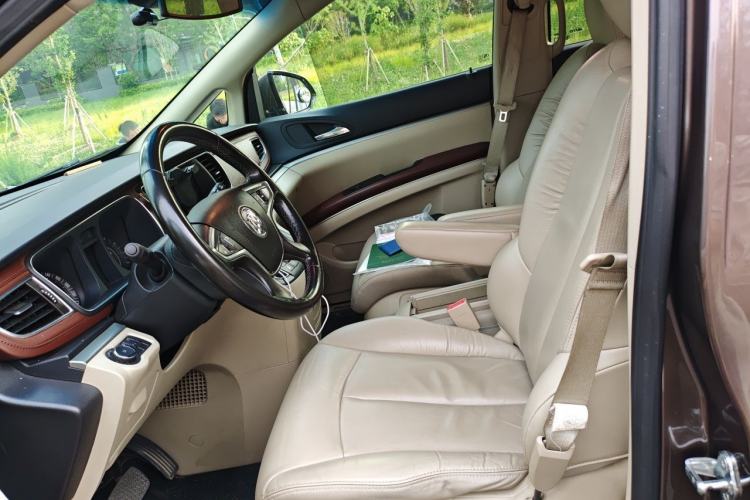 Used Buick GL8 2017 25S Prestige Version China V Standard Left Front Seat