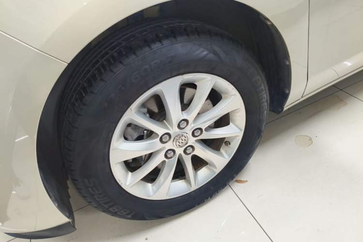 Used Buick GL8 2017 ES 28T Comfort Model China V Standard Left Front Wheel Hub
