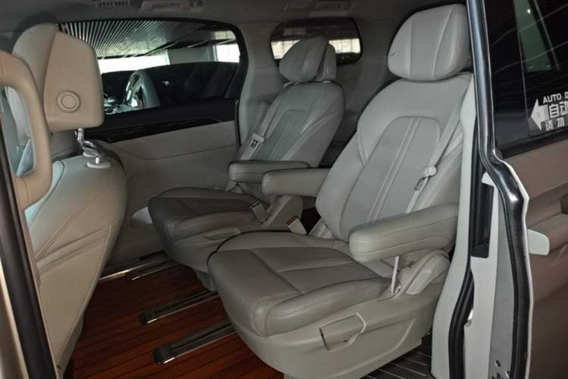 Used Buick GL8 2017 ES 28T Comfort Model China V Standard Left Rear Seat