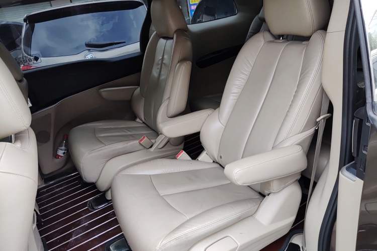 Used Buick GL8 2017 25S Luxury Version China V Standard Left Rear Seat