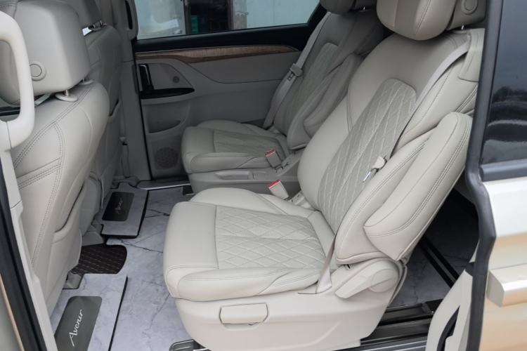 Used Buick GL8 2017 ES 28T Comfort Model China V Standard Left Rear Seat