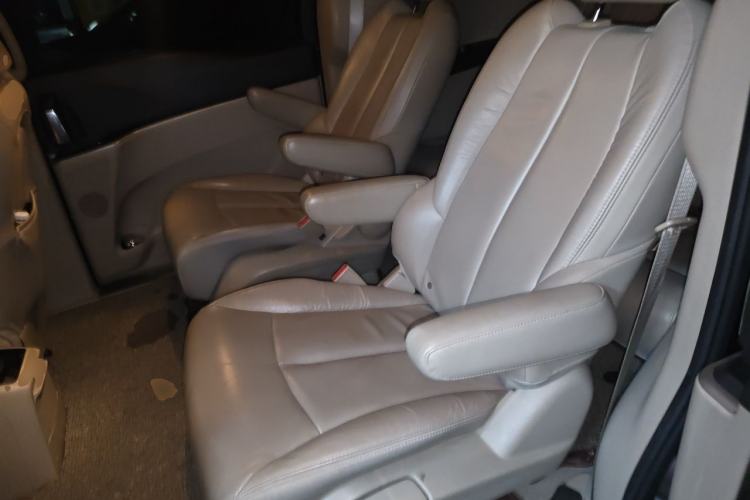 Used Buick GL8 2017 25S Luxury Version China V Standard Left Rear Seat