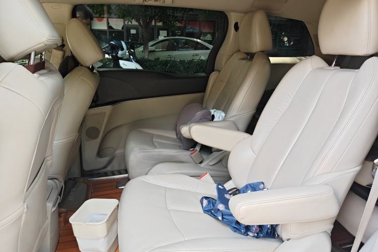 Used Buick GL8 2017 25S Luxury Version China V Standard Left Rear Seat