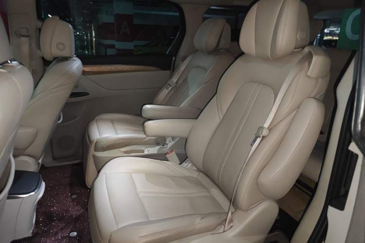 Used Buick GL8 2017 ES 28T Comfort Model China V Standard Left Rear Seat