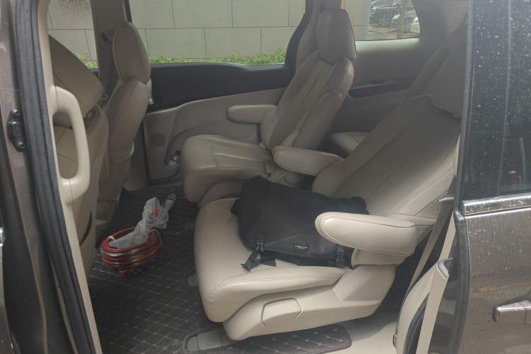 Used Buick GL8 2017 25S Comfort Version China V Standard Left Rear Seat