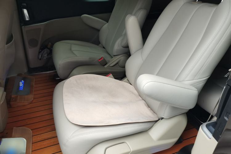 Used Buick GL8 2017 25S Comfort Version China V Standard Left Rear Seat
