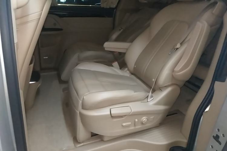 Used Buick GL8 2017 ES 28T Flagship Model China V Standard Left Rear Seat