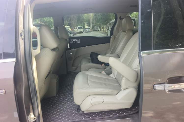 Used Buick GL8 2017 25S Luxury Version China V Standard Left Rear Seat