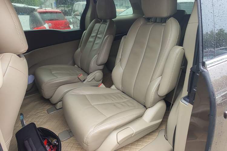 Used Buick GL8 2017 25S Comfort Version China V Standard Left Rear Seat