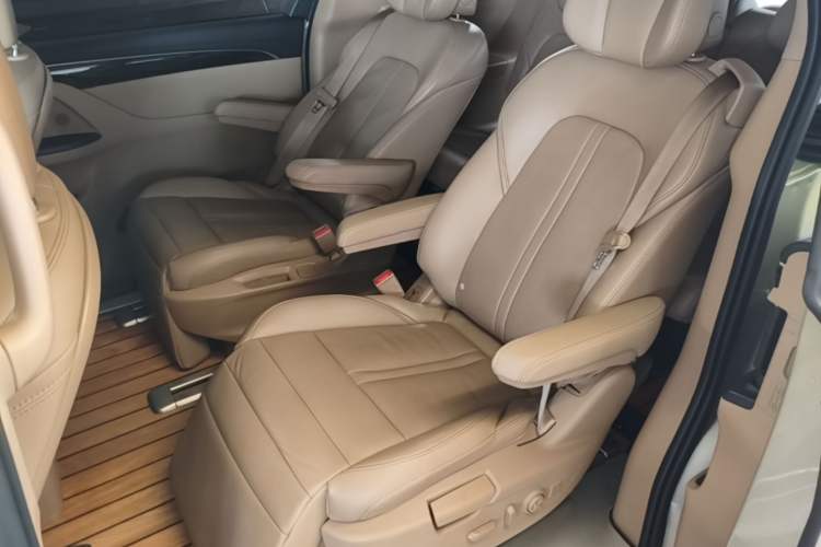 Used Buick GL8 2017 ES 28T Flagship Model China V Standard Left Rear Seat