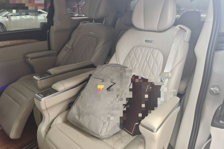 Used Buick GL8 2017 ES 28T Comfort Model China V Standard Left Rear Seat