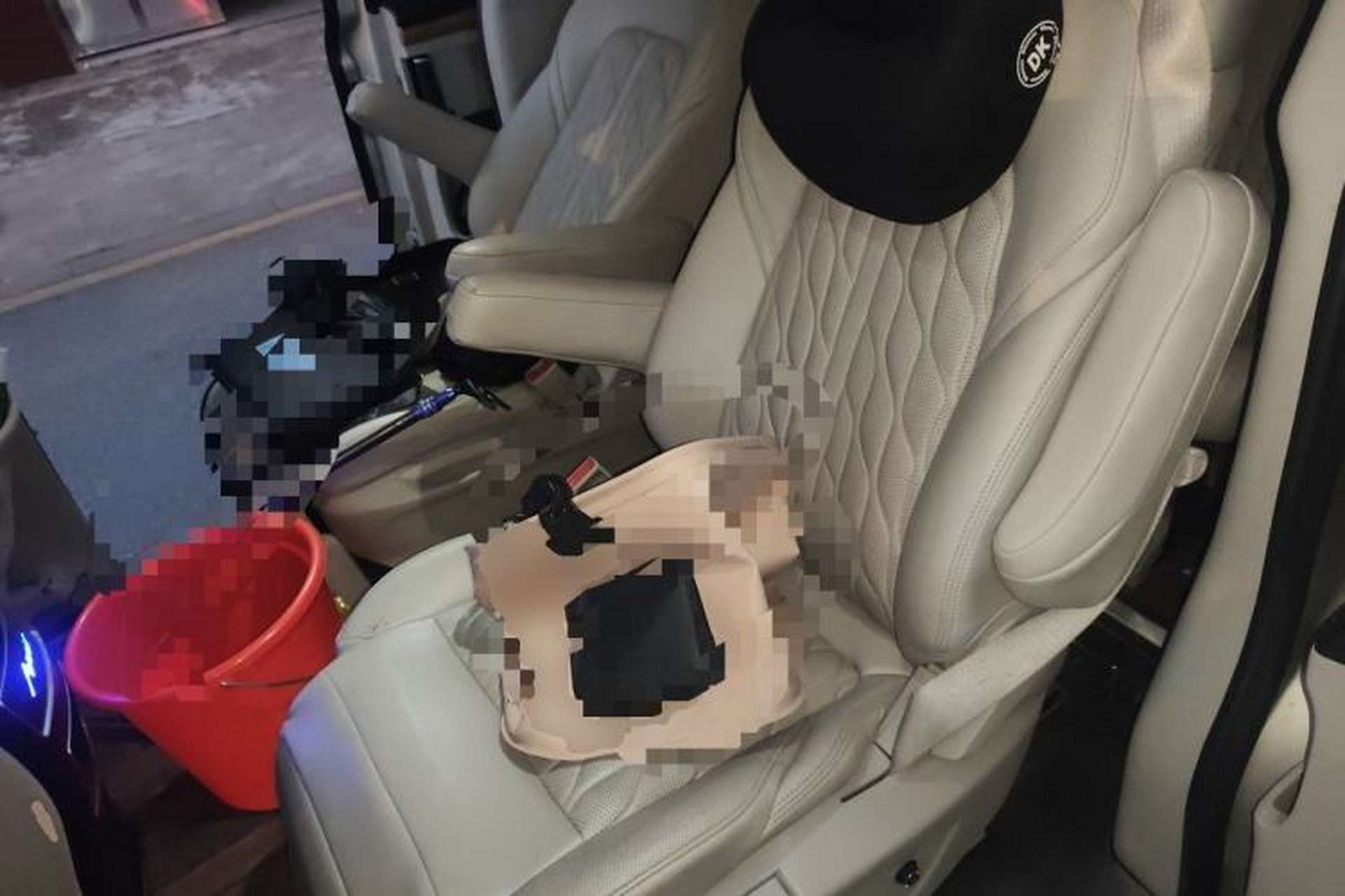 Used Buick GL8 2017 ES 28T Comfort Model China V Standard Left Rear Seat