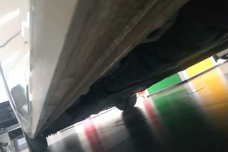 Used Buick GL8 2017 ES 28T Flagship Model China V Standard Left Side Sill