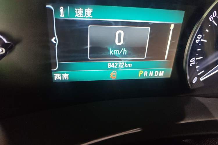 Used Buick GL8 2017 ES 28T Flagship Model China V Standard Odometer Close Up