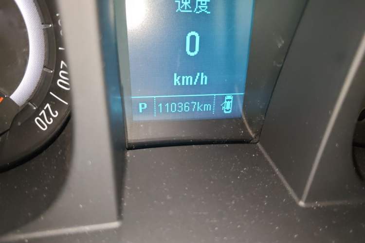 Used Buick GL8 2017 25S Prestige Version China V Standard Odometer Close Up