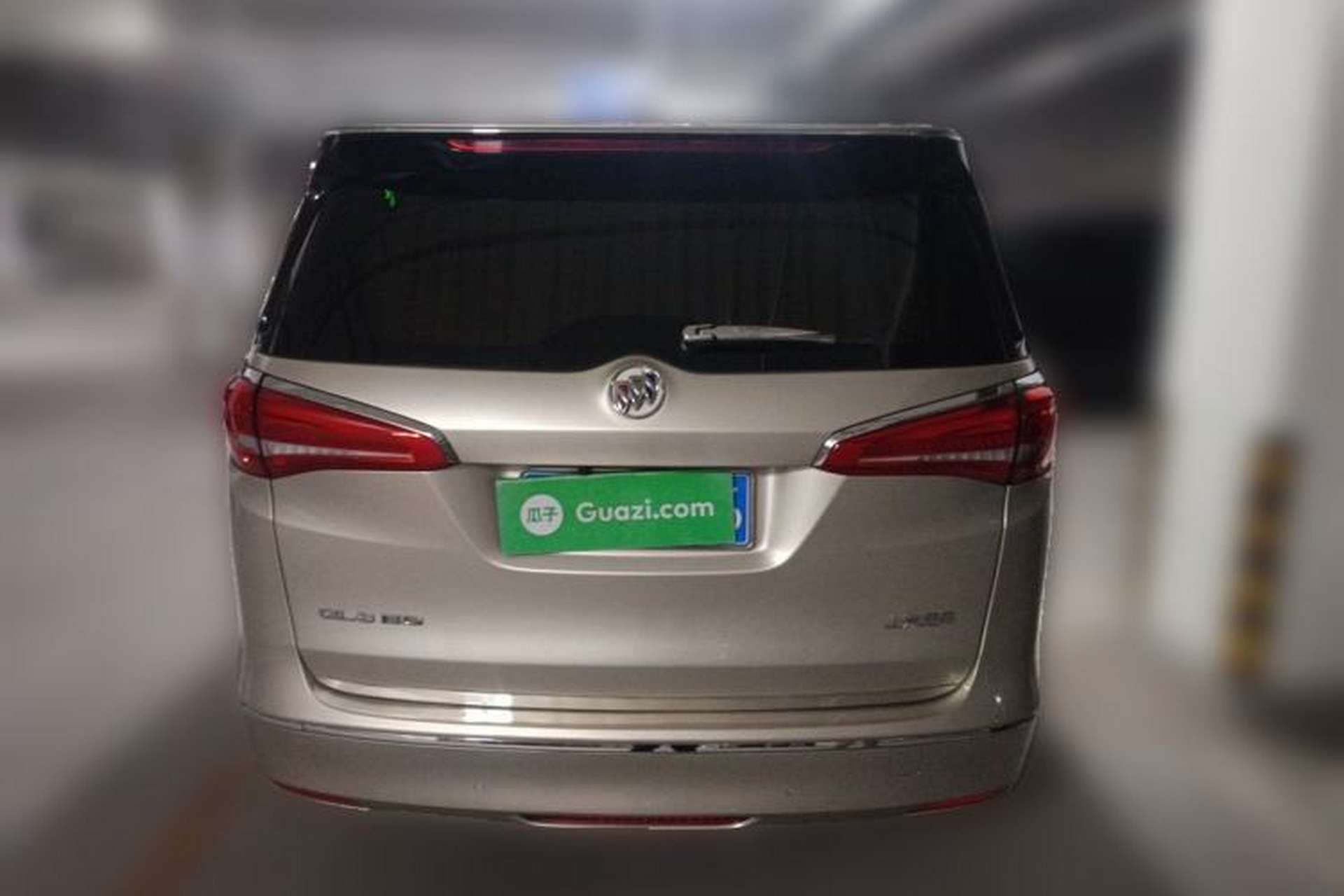 Used Buick GL8 2017 ES 28T Premium Version China V Standard Rear