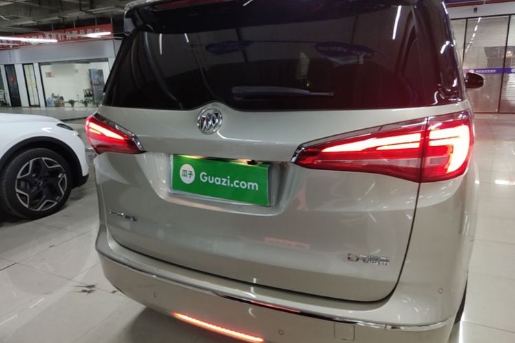 Used Buick GL8 2017 ES 28T Comfort Model China V Standard Rear