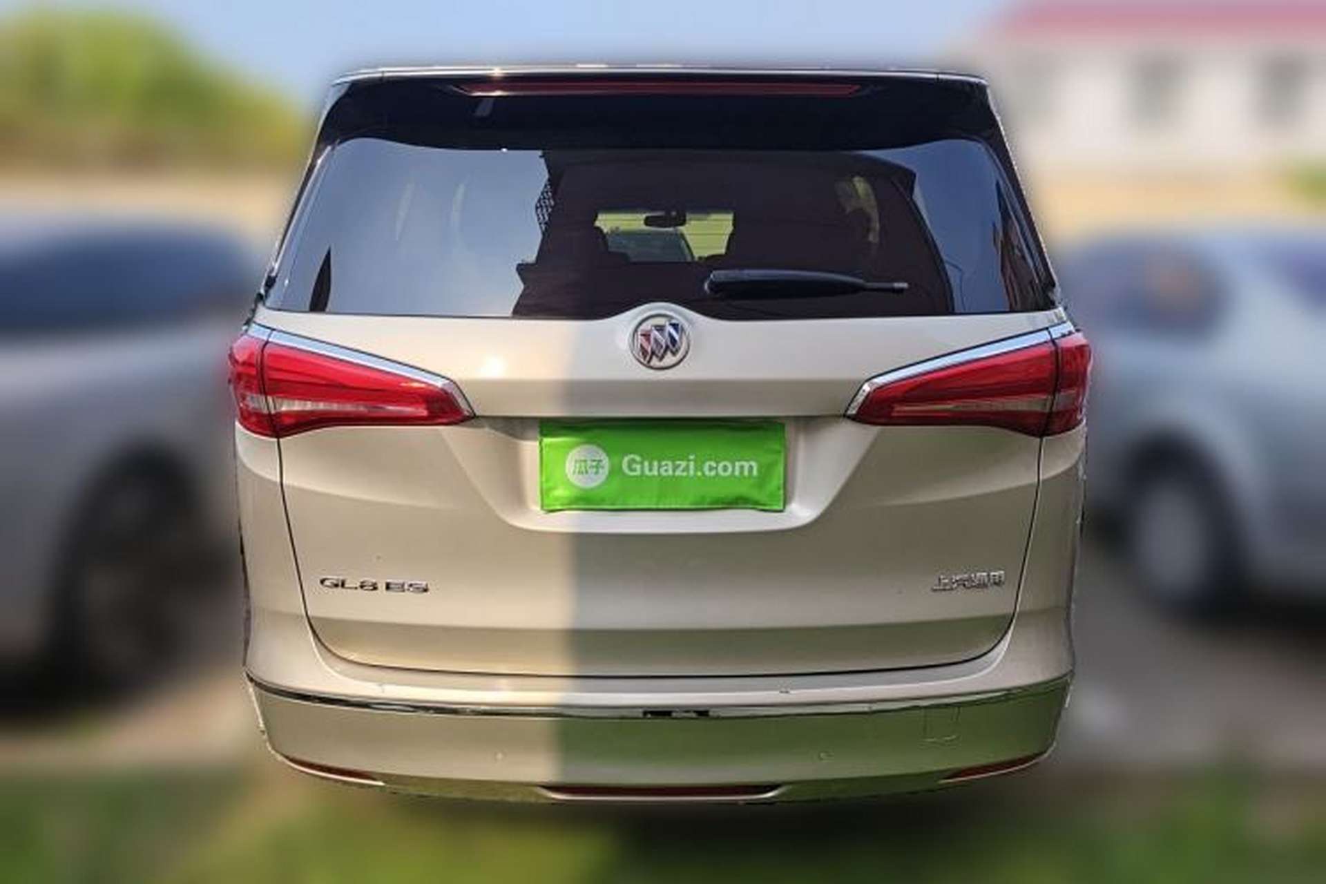 Used Buick GL8 2017 ES 28T Comfort Model China V Standard Rear