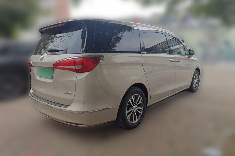 Used Buick GL8 2017 ES 28T Luxury Model China V Standard Rear Right 45 Deg