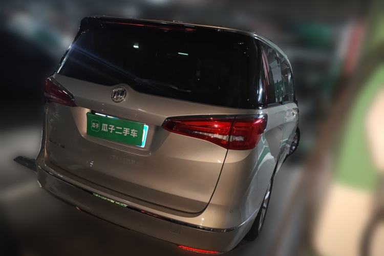 Used Buick GL8 2017 ES 28T Comfort Model China V Standard Rear Right 45 Deg