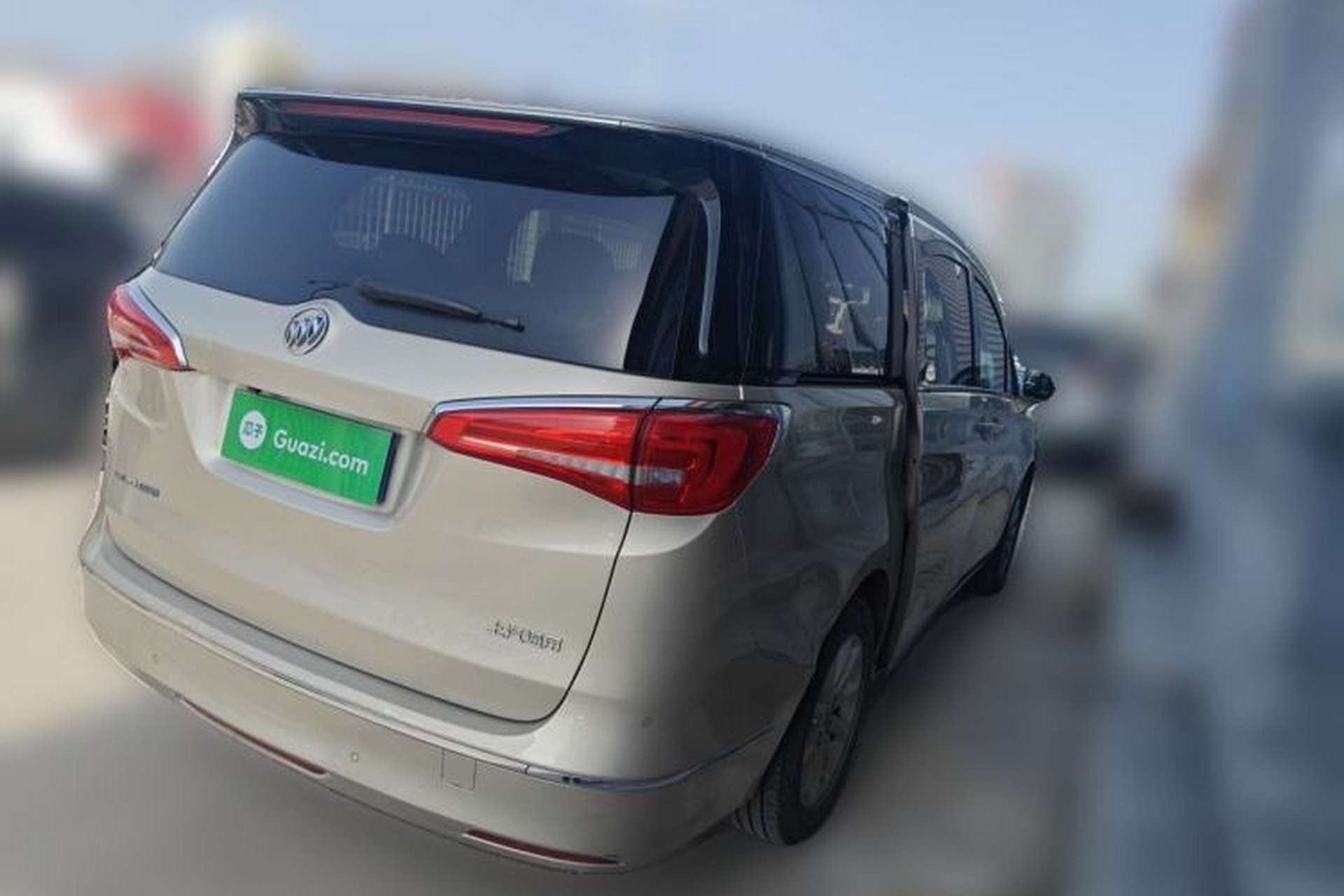 Used Buick GL8 2017 ES 28T Comfort Model China V Standard Rear Right 45 Deg
