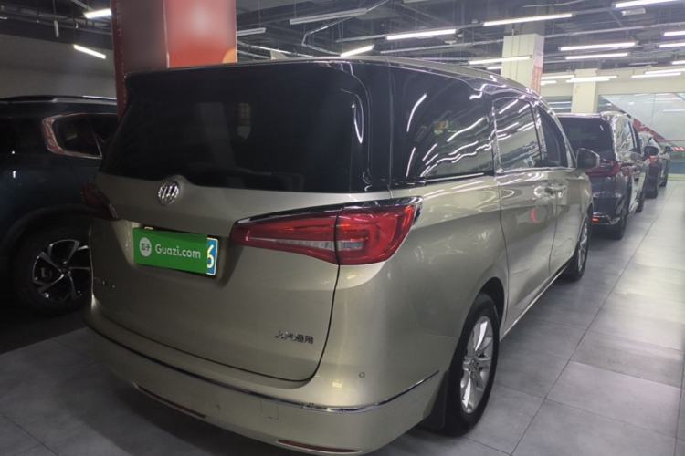 Used Buick GL8 2017 ES 28T Comfort Model China V Standard Rear Right 45 Deg