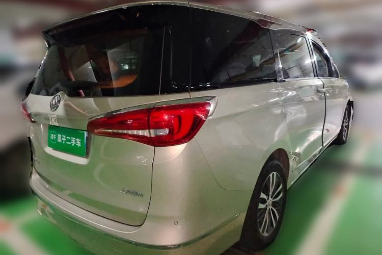 Used Buick GL8 2017 ES 28T Flagship Model China V Standard Rear Right 45 Deg
