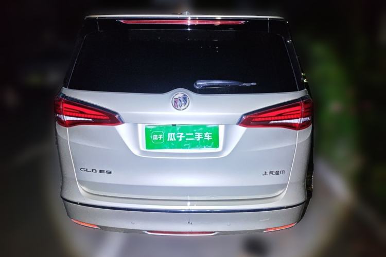 Used Buick GL8 2017 ES 28T Luxury Model China V Standard Rear