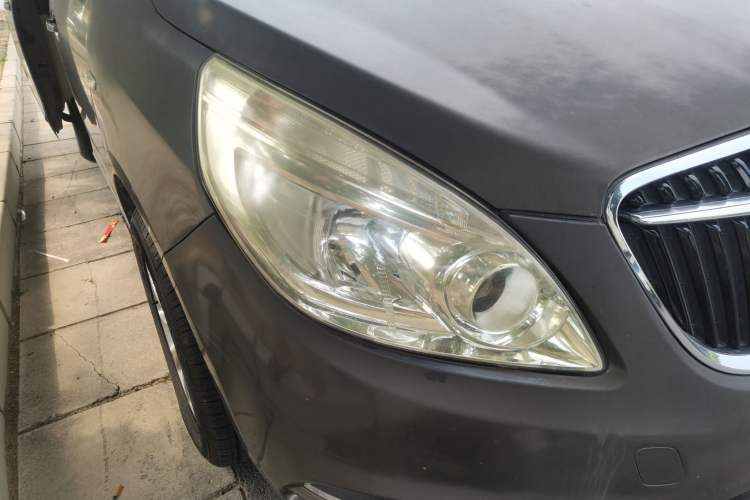 Used Buick GL8 2017 25S Luxury Version China V Standard Right Front Headlight