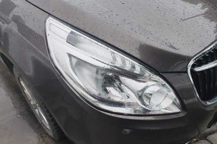 Used Buick GL8 2017 25S Comfort Version China V Standard Right Front Headlight