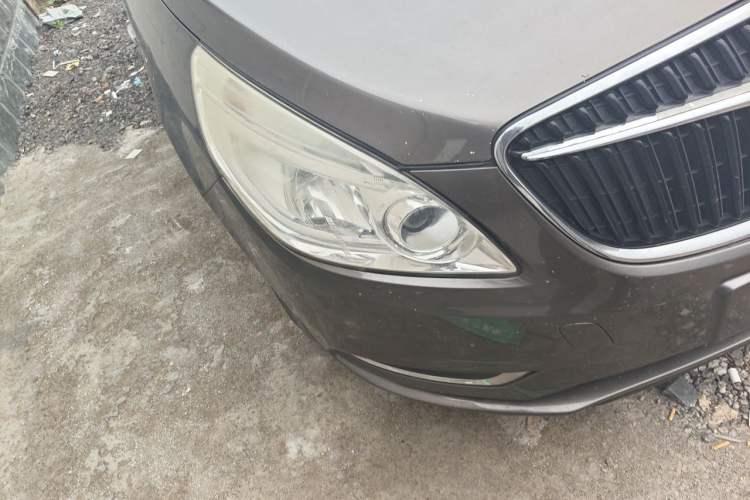 Used Buick GL8 2017 25S Luxury Version China V Standard Right Front Headlight